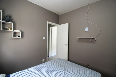 Casa à venda com 106m², 3 quartos e 3 vagasQuarto 2