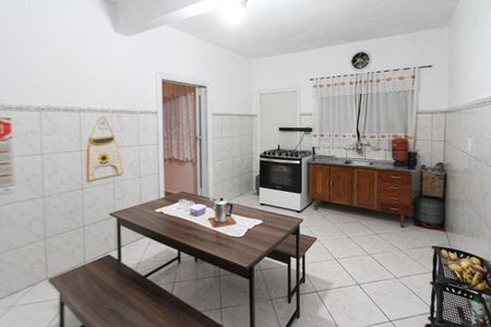 Casa à venda com 200m², 4 quartos e 2 vagasCozinha
