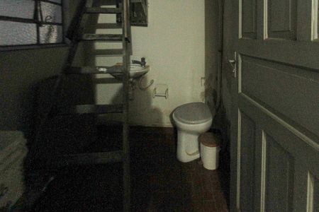 Casa à venda com 200m², 4 quartos e 2 vagasBanheiro de Serviço