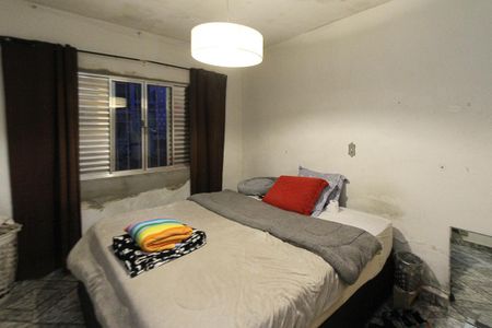 Casa à venda com 200m², 4 quartos e 2 vagasQuarto 02 casa 02