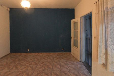 Casa à venda com 200m², 4 quartos e 2 vagasSala