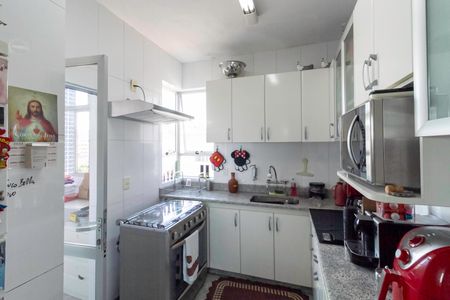 Apartamento à venda com 200m², 4 quartos e 3 vagasCozinha