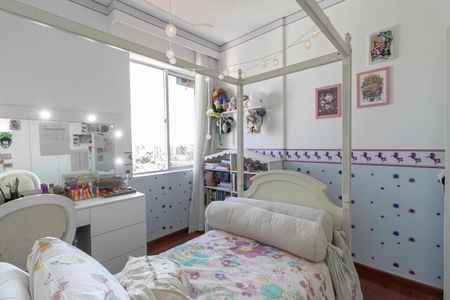 Apartamento à venda com 200m², 4 quartos e 3 vagasQuarto 1