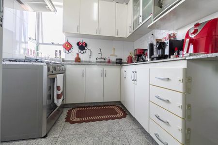 Apartamento à venda com 200m², 4 quartos e 3 vagasCozinha