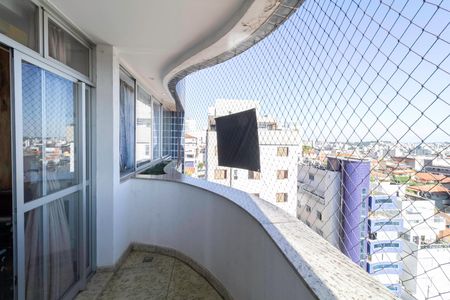 Apartamento à venda com 200m², 4 quartos e 3 vagasCobertura - Sala 2 - Varanda