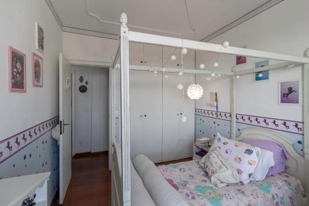 Apartamento à venda com 200m², 4 quartos e 3 vagasQuarto 1