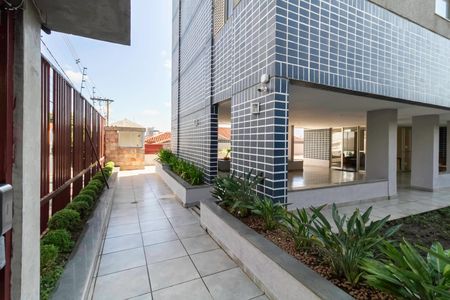 Apartamento à venda com 200m², 4 quartos e 3 vagasEntrada