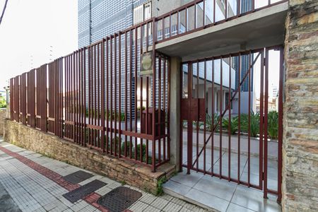 Apartamento à venda com 200m², 4 quartos e 3 vagasFachada