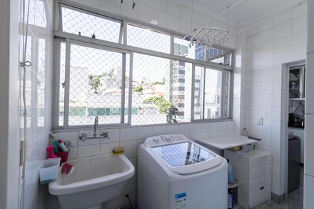 Apartamento à venda com 200m², 4 quartos e 3 vagasÁrea de serviço