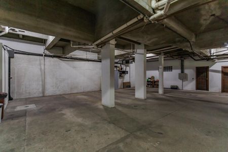 Casa de condomínio à venda com 271m², 3 quartos e 2 vagas Casa de condomínio à venda com 271m², 3 quartos e 2 vagasGaragem