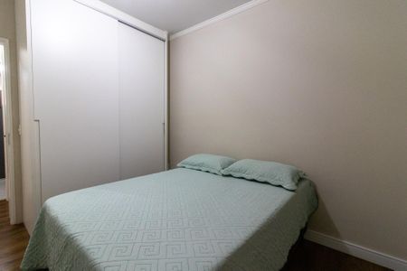 Apartamento à venda com 100m², 3 quartos e 5 vagas Apartamento à venda com 100m², 3 quartos e 5 vagasQuarto 1