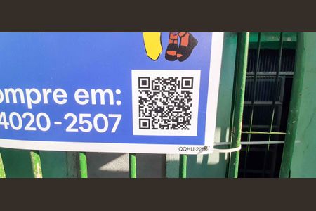 Casa à venda com 224m², 3 quartos e 2 vagas Casa à venda com 224m², 3 quartos e 2 vagasPlaca