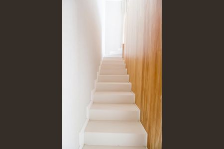 Apartamento à venda com 338m², 4 quartos e 4 vagasEscada