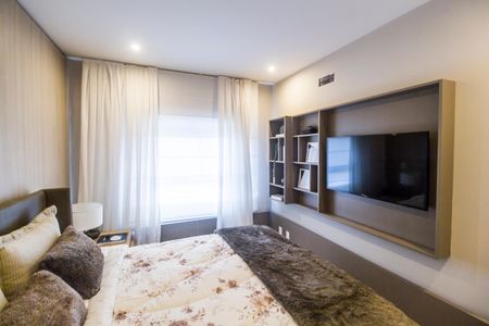 Apartamento à venda com 338m², 4 quartos e 4 vagasSuíte 4