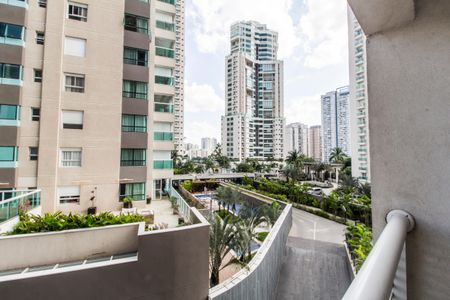 Apartamento à venda com 338m², 4 quartos e 4 vagasVista da Suíte