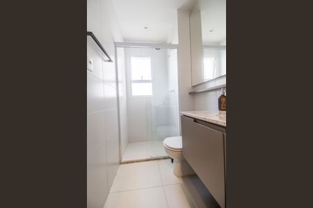 Apartamento à venda com 338m², 4 quartos e 4 vagasBanheiro da Suíte 4