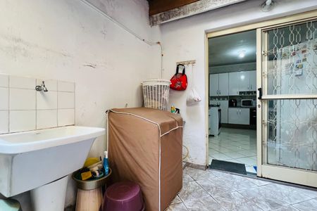 Apartamento à venda com 69m², 2 quartos e 1 vagaCozinha e Área de Serviço