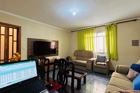 Apartamento à venda com 69m², 2 quartos e 1 vagaSala