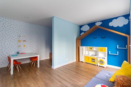 Apartamento para alugar com 27m², 1 quarto e sem vaga Apartamento para alugar com 27m², 1 quarto e sem vagaÁrea comum - Brinquedoteca