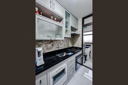 Apartamento à venda com 60m², 2 quartos e 2 vagasCozinha