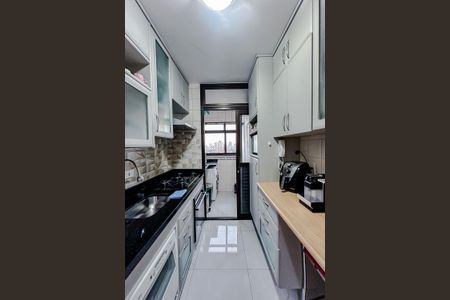 Apartamento à venda com 60m², 2 quartos e 2 vagasCozinha