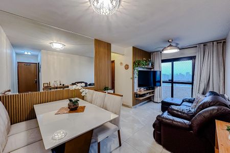 Apartamento à venda com 60m², 2 quartos e 2 vagasSala