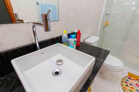 Casa à venda com 270m², 3 quartos e 6 vagasBanheiro da Suíte 1