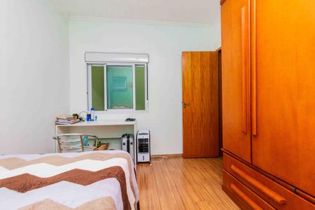 Casa à venda com 270m², 3 quartos e 6 vagasQuarto 2 - suíte