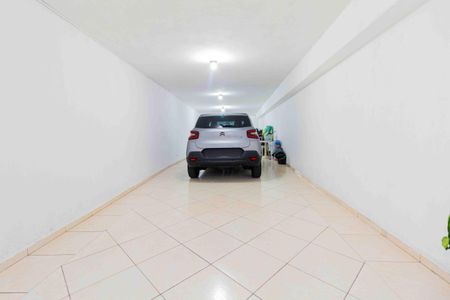 Casa à venda com 270m², 3 quartos e 6 vagasGaragem