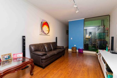 Casa à venda com 270m², 3 quartos e 6 vagasSala