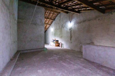 Casa à venda com 270m², 3 quartos e 6 vagasSotão