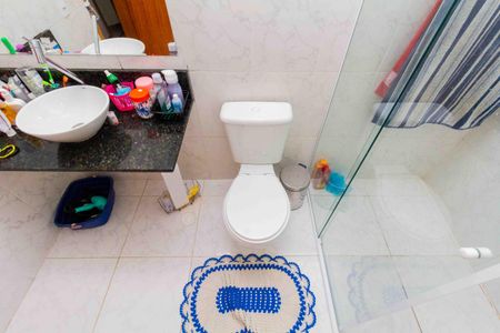 Casa à venda com 270m², 3 quartos e 6 vagasBanheiro da Suíte 1