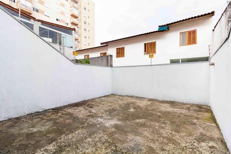 Casa à venda com 270m², 3 quartos e 6 vagasQuintal