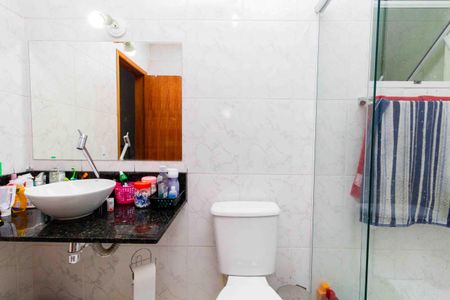 Casa à venda com 270m², 3 quartos e 6 vagasBanheiro da Suíte 1