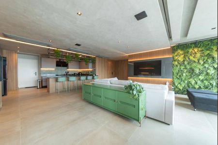 Apartamento à venda com 197m², 3 quartos e 3 vagas Apartamento à venda com 197m², 3 quartos e 3 vagasSala