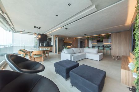 Apartamento à venda com 197m², 3 quartos e 3 vagas Apartamento à venda com 197m², 3 quartos e 3 vagasSala