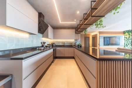 Apartamento à venda com 197m², 3 quartos e 3 vagas Apartamento à venda com 197m², 3 quartos e 3 vagasCozinha