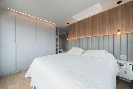 Apartamento à venda com 197m², 3 quartos e 3 vagas Apartamento à venda com 197m², 3 quartos e 3 vagasSuíte 3