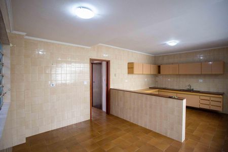 Casa à venda com 325m², 3 quartos e 3 vagasCozinha