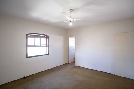 Casa à venda com 325m², 3 quartos e 3 vagasQuarto 3