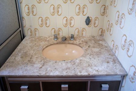 Casa à venda com 325m², 3 quartos e 3 vagasQuarto 3 banheiro