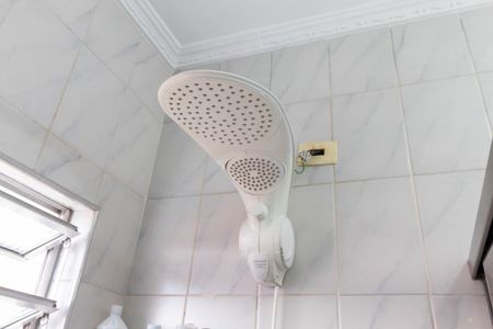 Casa à venda com 550m², 4 quartos e 4 vagas Casa à venda com 550m², 4 quartos e 4 vagasChuveiro