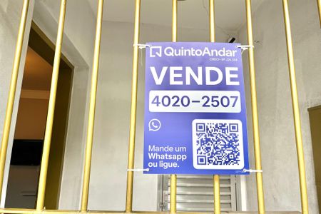 Casa à venda com 140m², 3 quartos e sem vaga Casa à venda com 140m², 3 quartos e sem vagaPlaquinha