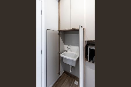 Studio para alugar com 25m², 1 quarto e sem vaga Studio para alugar com 25m², 1 quarto e sem vagaÁrea de Serviço