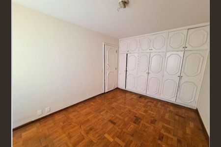 Apartamento à venda com 240m², 3 quartos e 3 vagasFoto 01