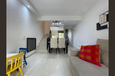 Casa de condomínio à venda com 144m², 2 quartos e 1 vaga Casa de condomínio à venda com 144m², 2 quartos e 1 vagaSala