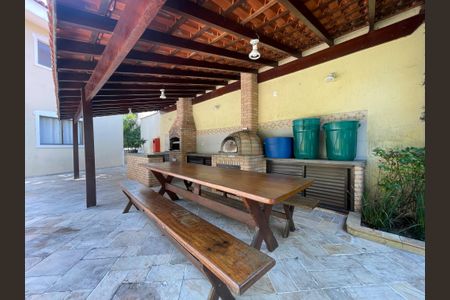 Casa de condomínio à venda com 144m², 2 quartos e 1 vaga Casa de condomínio à venda com 144m², 2 quartos e 1 vagaÁrea comum - Churrasqueira