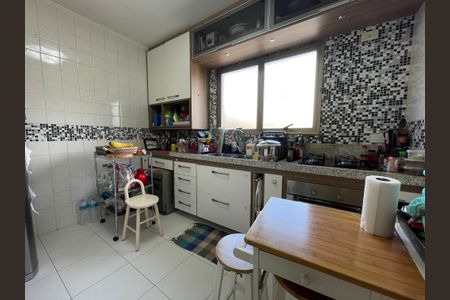 Casa de condomínio à venda com 144m², 2 quartos e 1 vaga Casa de condomínio à venda com 144m², 2 quartos e 1 vagaCozinha