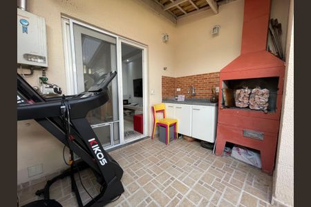 Casa de condomínio à venda com 144m², 2 quartos e 1 vaga Casa de condomínio à venda com 144m², 2 quartos e 1 vagaChurrasqueira