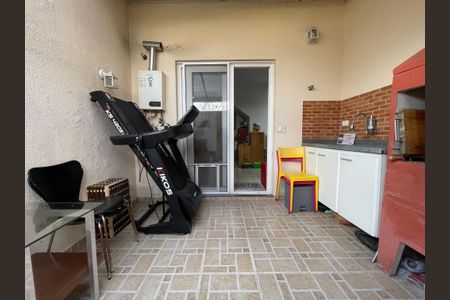 Casa de condomínio à venda com 144m², 2 quartos e 1 vaga Casa de condomínio à venda com 144m², 2 quartos e 1 vagaChurrasqueira